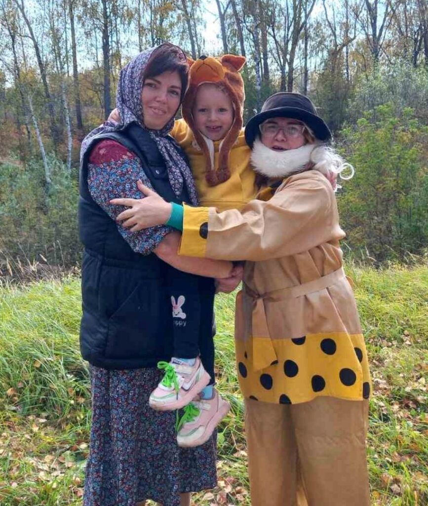 Сказочное путешествие в осеннем парке.