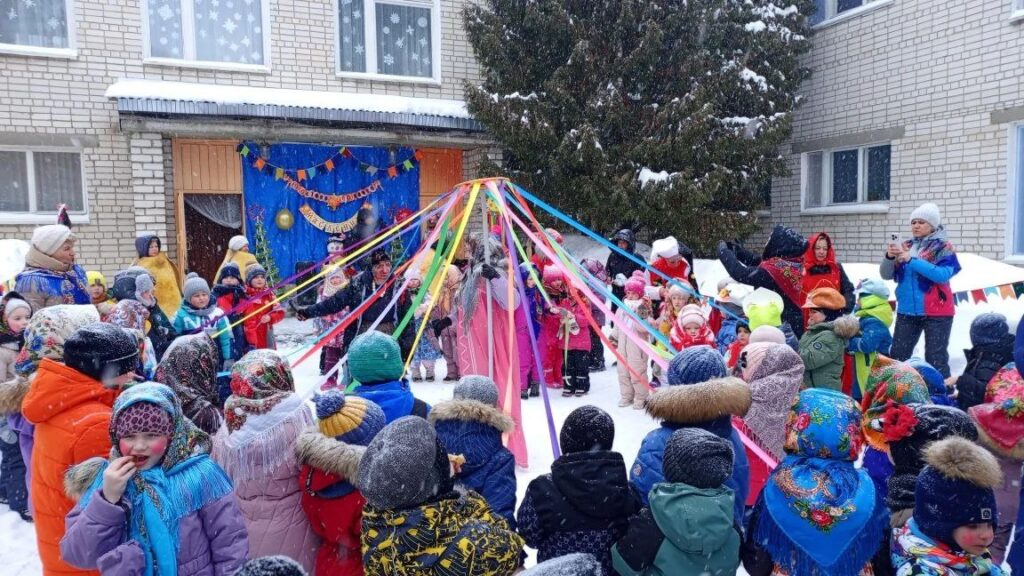 Веселились, танцевали, Масленицу встречали!